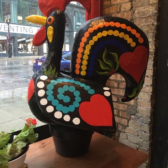 Amilinda - Pollo - Portuguese Near Me - Milwaukee, Wisconsin Amilinda - Pollo - Portuguese Near Me - Milwaukee, Wisconsin