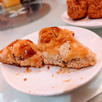 Arco Seafood Restaurant 東海海鮮酒家 - BBQ Puff Pastries - Seafood Near Me - Houston, Texas Arco Seafood Restaurant 東海海鮮酒家 - BBQ Puff Pastries - Seafood Near Me - Houston, Texas