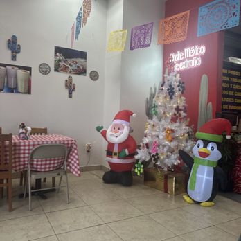 La Chucheria - Mexican Near Me - Bakersfield, California
