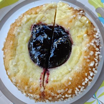 Farine - Blueberry brioche pastry - Bakeries Near Me - Marblehead, Massachusetts