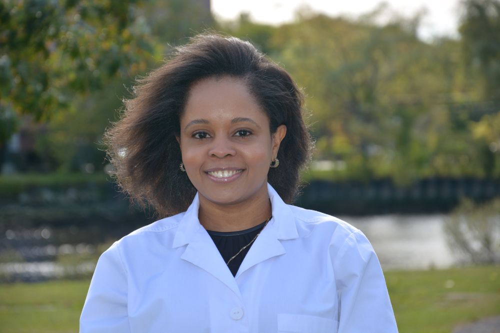 DIAMOND HILL DENTAL Updated July 2024 10 Photos 2343 Diamond Hill