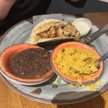 Pier 220 - fish tacos with rice and Black Beans - Seafood Near Me - Titusville, Florida