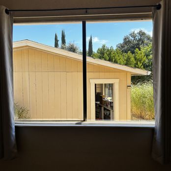 AC Window Cleaning - Beautiful clean window - Window Washing Near Me