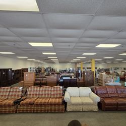 Habitat For Humanity Restore - Middletown