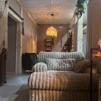 Silent Moment Massage - Massage Therapy Near Me - Matthews, North Carolina Silent Moment Massage - Massage Therapy Near Me - Matthews, North Carolina