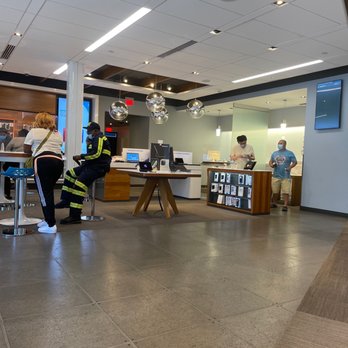 AT&T Store - 6 months later he is done. - Mobile Phones Near Me - San Leandro, California