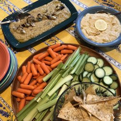 Chiricahua Catering - Mezze platter with smoky baba ghanouj, preserved lemon hummus, crudités and Za'atar pita chips.