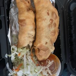 Poppie's Taco & Latin Grill - Empanadas (2)
