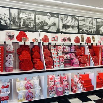 See's Candies - Candy Stores Near Me - Petaluma, California See's Candies - Candy Stores Near Me - Petaluma, California