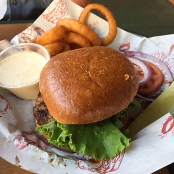 Comeback Inn - Burger - Salad Near Me - Highland, Michigan