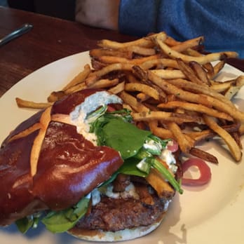 Craftsman Table & Tap - Blue cheese burger - Gastropubs Near Me - Middleton, Wisconsin