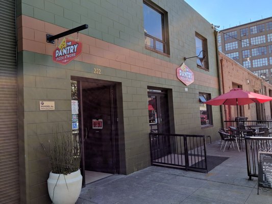 The Pizza Pantry by null