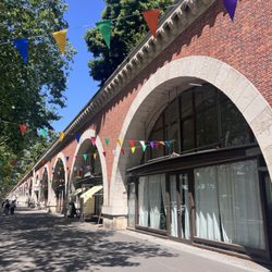 Le Viaduc des Arts - 5/26/26 FYI. Converted into shops for the arts.