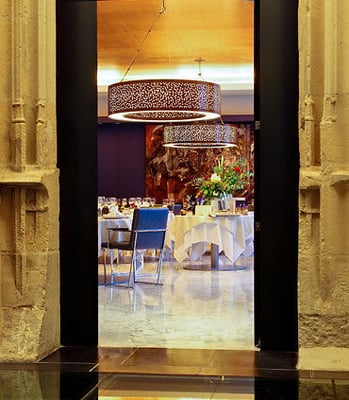 Hotel de Bourgtheroulde, Autograph Collection by null