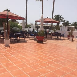 El Sirocco - Outside