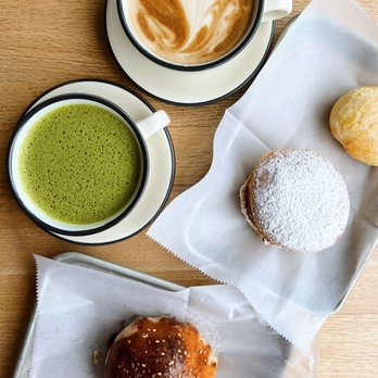Bōm Dough - Peach matcha latte, cappuccino, doce de leite donut, pao de queijo, ham and cheese bun - Breakfast & Brunch Near Me - Cambridge, Massachusetts Bōm Dough - Peach matcha latte, cappuccino, doce de leite donut, pao de queijo, ham and cheese bun - Breakfast & Brunch Near Me - Cambridge, Massachusetts