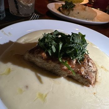 Cuerno Masaryk - Totoaba Trufada - Steakhouses Near Me - México, D.F., DIF Cuerno Masaryk - Totoaba Trufada - Steakhouses Near Me - México, D.F., DIF