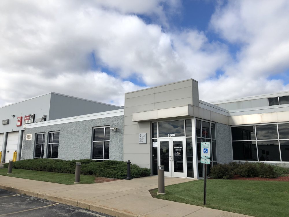 KRIETE TRUCK CENTER RACINE Updated May 2024 2808 N Sylvania Ave