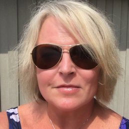 Wonderful textured cut that works even just air drying.