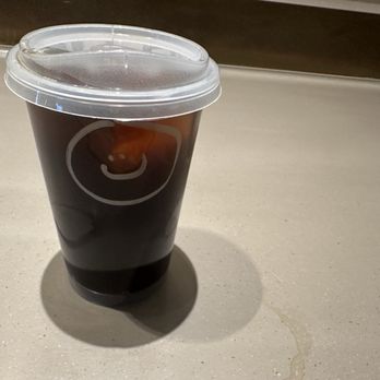 Starbucks Reserve Roastery Chicago - Whiskey Barrel-Aged Cold Brew. - Coffee Roasteries Near Me - Chicago, Illinois Starbucks Reserve Roastery Chicago - Whiskey Barrel-Aged Cold Brew. - Coffee Roasteries Near Me - Chicago, Illinois