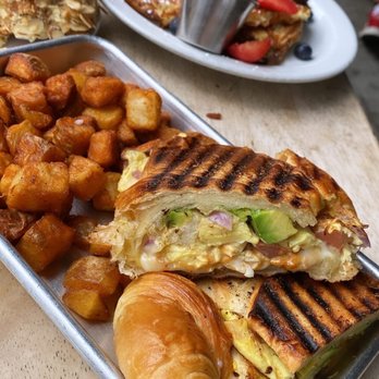 Fratelli Cafe - The Chicken Croissanwich - Coffee & Tea Near Me - Los Angeles, California