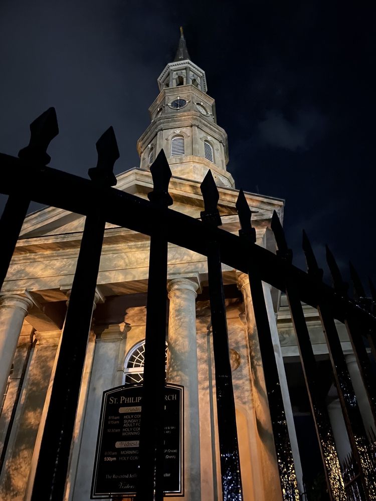 Tour Charleston, LLC