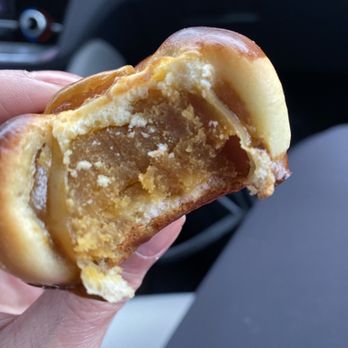 Breeze Bakery Cafe - Bakeries Near Me - Annandale, Virginia