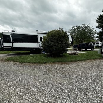 Cave Country RV - Campgrounds Near Me - Cave City, Kentucky