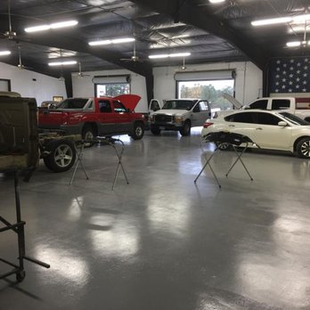 White-Starr Collision - Body Shops Near Me - Livingston, Texas White-Starr Collision - Body Shops Near Me - Livingston, Texas