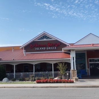 Bahama Breeze - Restaurant Front - Bars Near Me - Woodbridge, Virginia