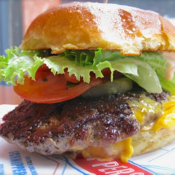 Schnipper's - A near perfect cheeseburger in the vein of Shake Shack. More pics here http://bangforyourburgerbuck.com/schnippers-quality-kitchen-new-york- - American Near Me - New York, New York