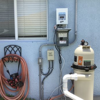 Hallatt Electric Service - Electricians Near Me - Cape Coral, Florida Hallatt Electric Service - Electricians Near Me - Cape Coral, Florida
