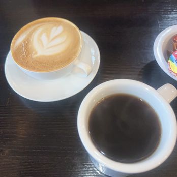 EAT - Breakfast & Brunch Near Me - North Hollywood, California