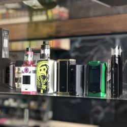 Blue Moon Vapors - Variety of different mods and kits! For deals you can't beat!