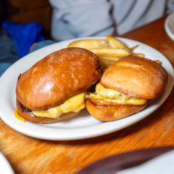 Kids mini burgers $8