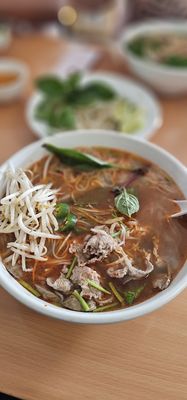 Pho Hong Thom by null