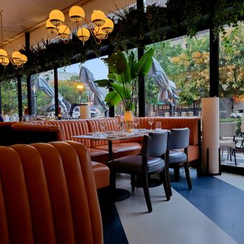 The Pembroke - Dining room - New American Near Me - Washington, DC, District of Columbia