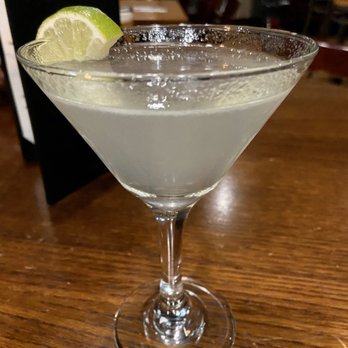 Richardson's Kitchen and Bar - Cucumber Martini - Gastropubs Near Me - Warren, Rhode Island