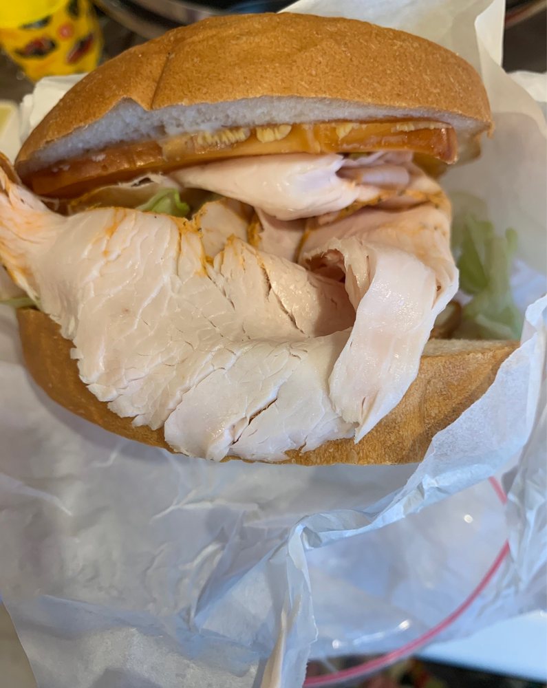 AMISH COUNTRY MARKET Updated October 2024 11 Photos 136 Henry St