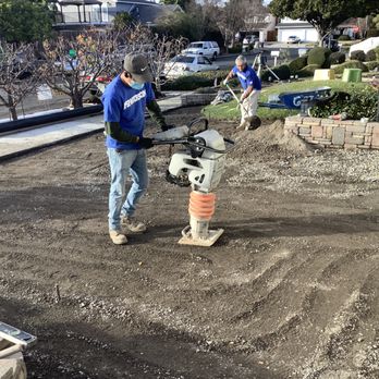 Interlocking Pavers Specialist - Compacting the base rock - Masonry/Concrete Near Me - San Jose, California