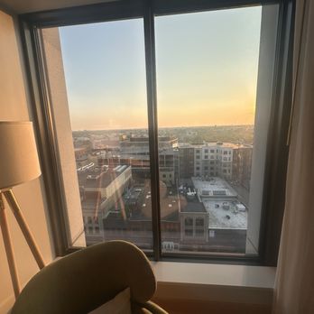 Jasper Hotel - Hotels Near Me - Fargo, North Dakota