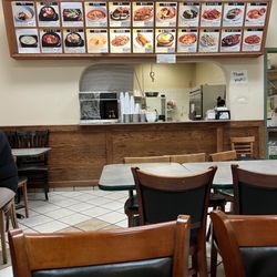 Dong Yang Oriental Food - Ordering area