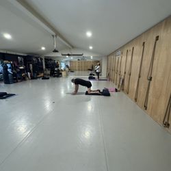 Yoga Kurunta - Practice room