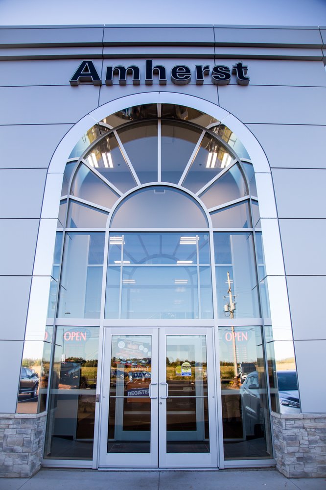 AMHERST CHRYSLER Updated June 2024 118 Robert Angus Drive, Amherst, Nova Scotia Car