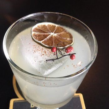 Smith & Kings - Shrub a Rita - Cocktail Bars Near Me - Honolulu, Hawaii Smith & Kings - Shrub a Rita - Cocktail Bars Near Me - Honolulu, Hawaii