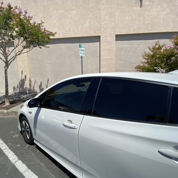 Lion Window Tinting - 20% ceramic for front windows, 5% for the rest - Car Window Tinting Near Me - San Mateo, California Lion Window Tinting - 20% ceramic for front windows, 5% for the rest - Car Window Tinting Near Me - San Mateo, California