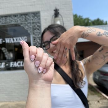 Melrose Nail Bar - Massage Near Me - Dallas, Texas