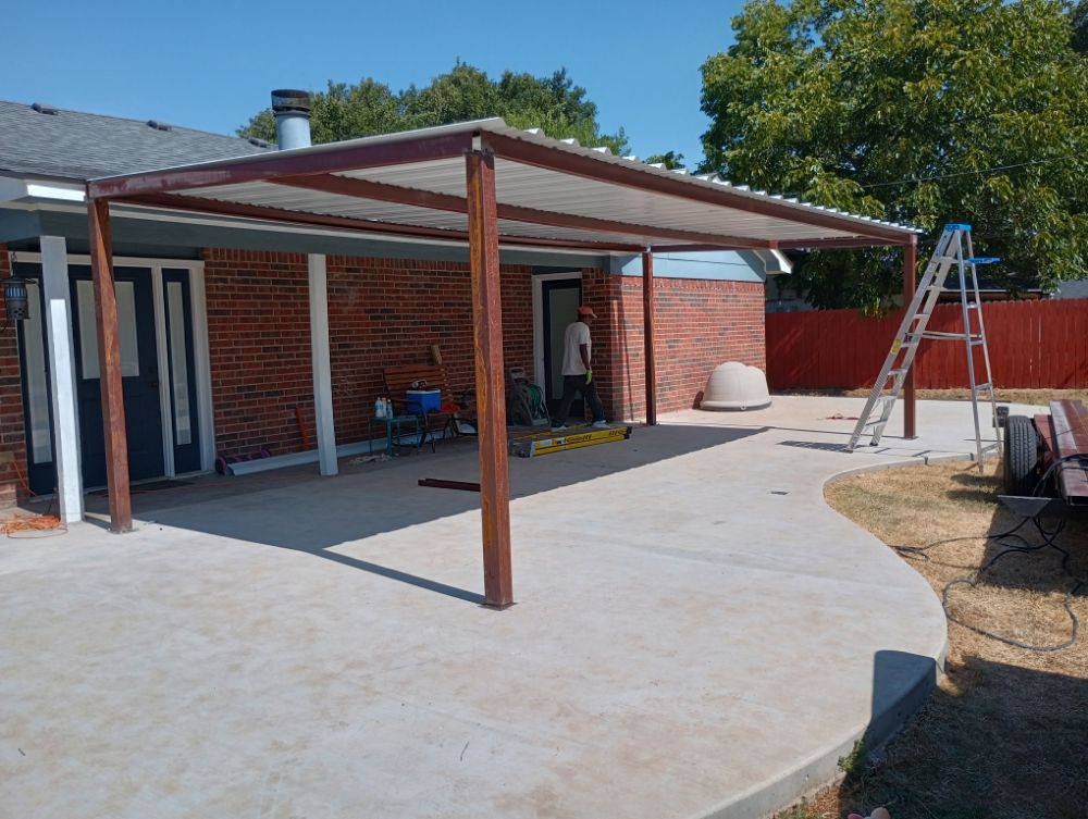 Slide of Gest Construction