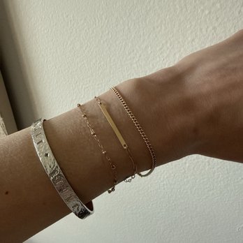 Linked By Soph Permanent Jewelry - Jewelry Near Me - Pacifica, California Linked By Soph Permanent Jewelry - Jewelry Near Me - Pacifica, California