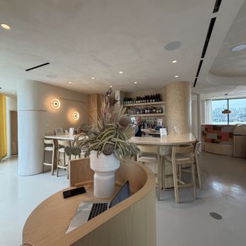 Nami Nori - Inside - Sushi Bars Near Me - Virginia Beach, Virginia